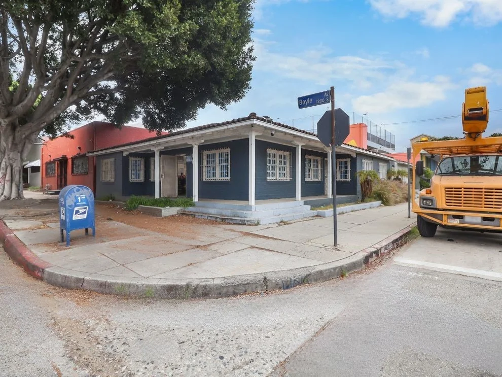 Unit for sale at 2655 Short Street, Los Angeles, CA 90023
