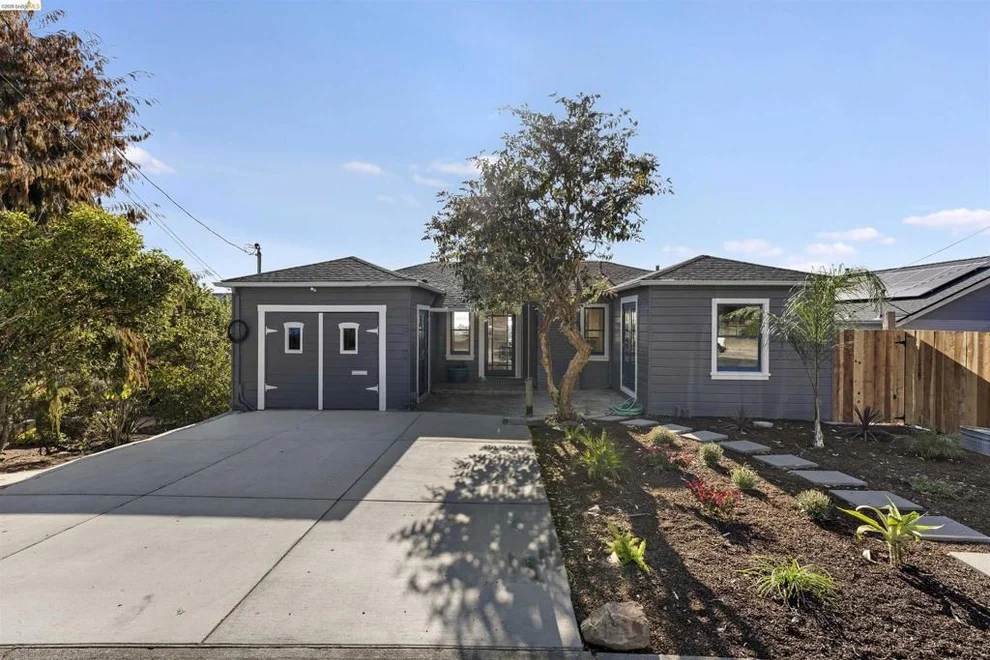 Unit for sale at 925 Avis Dr, El Cerrito, CA 94530