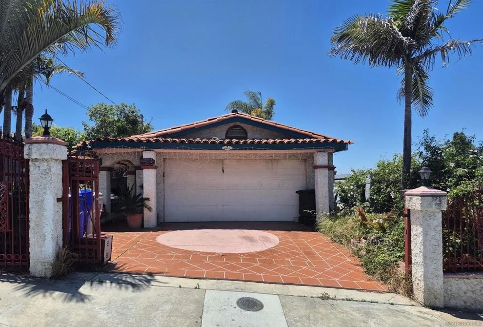 Unit for sale at 5553 Blueridge St, San Diego, CA 92139