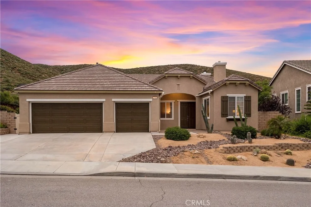 Unit for sale at 27989 Whittington Road, Menifee, CA 92584