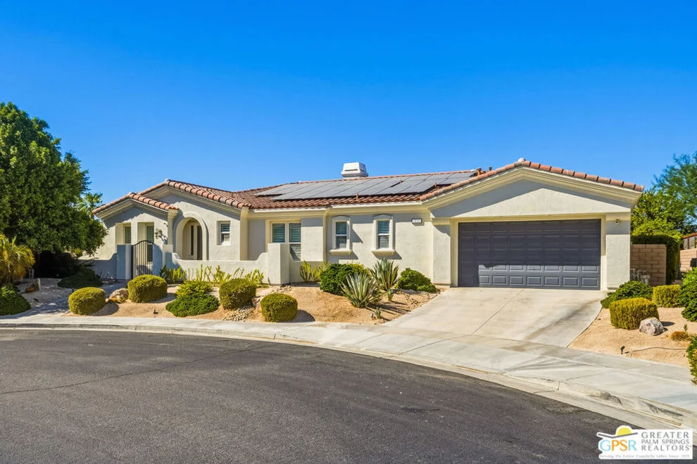Unit for sale at 1420 Olga Way, Palm Springs, CA 92262