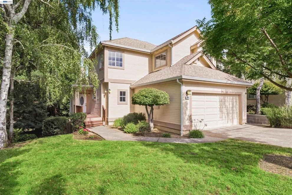 Unit for sale at 23661 Glenbrook Lane, Hayward, CA 94541