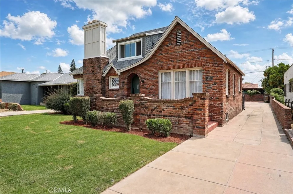 Unit for sale at 320 S Sloan, Compton, CA 90221