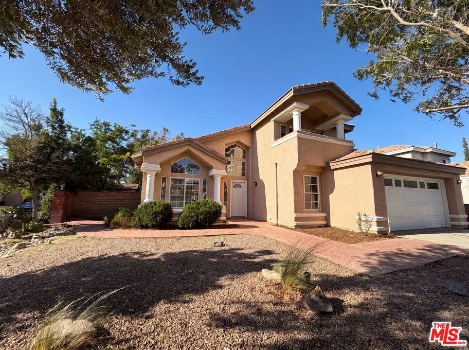 Unit for sale at 5545 W Avenue L6, Lancaster, CA 93536