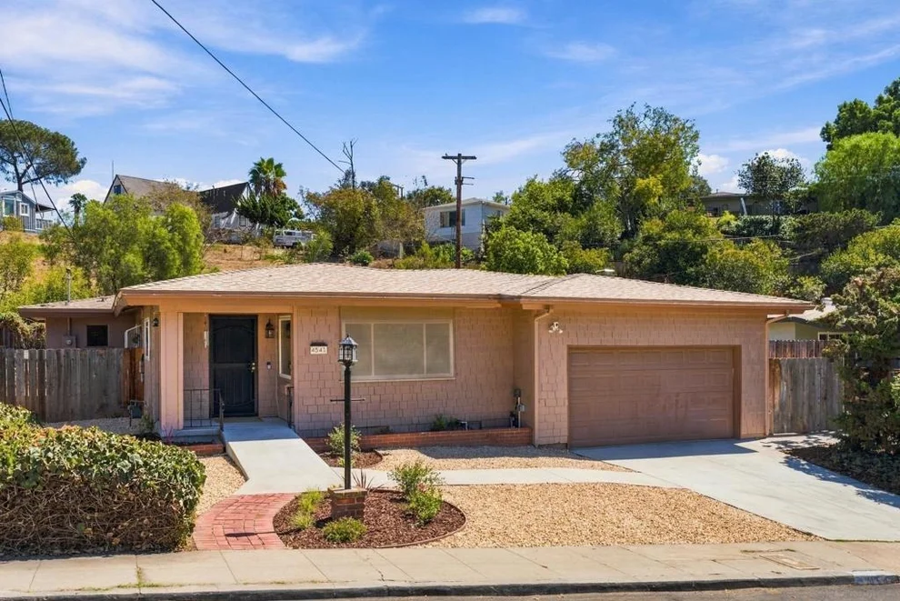 Unit for sale at 4541 Patria, San Diego, CA 92115