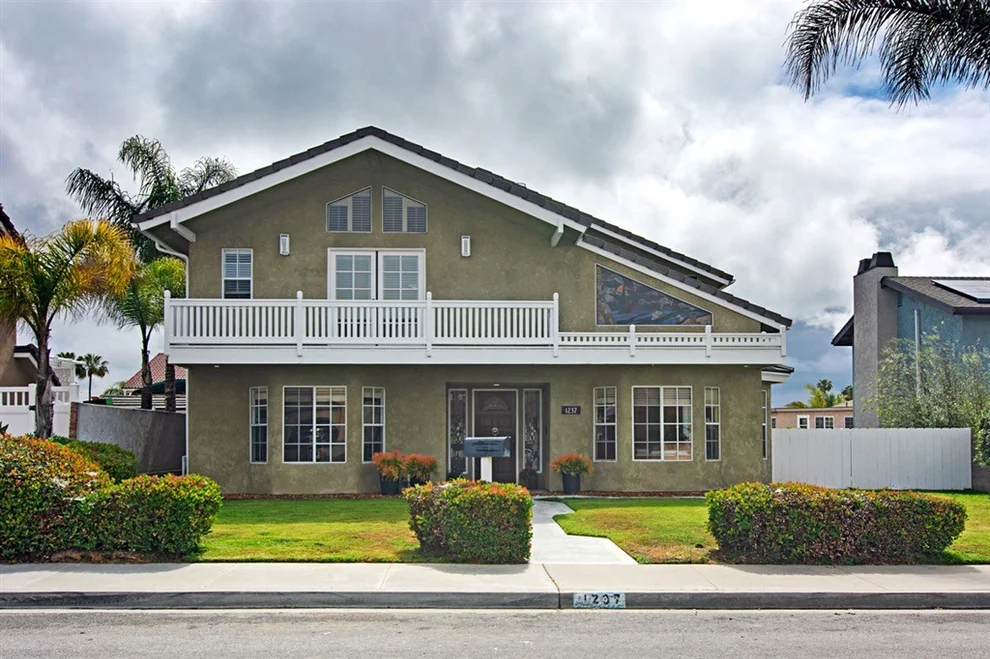 Unit for sale at 1237 5th St, Imperial Beach, CA 91932