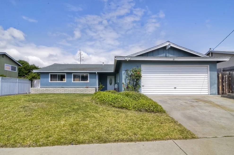 Unit for sale at 3590 Catalina Dr, Carlsbad, CA 92010