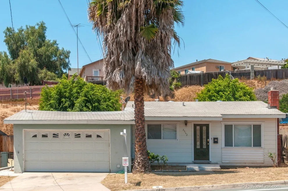 Unit for sale at 2562 Calle Tres Lomas, San Diego, CA 92139