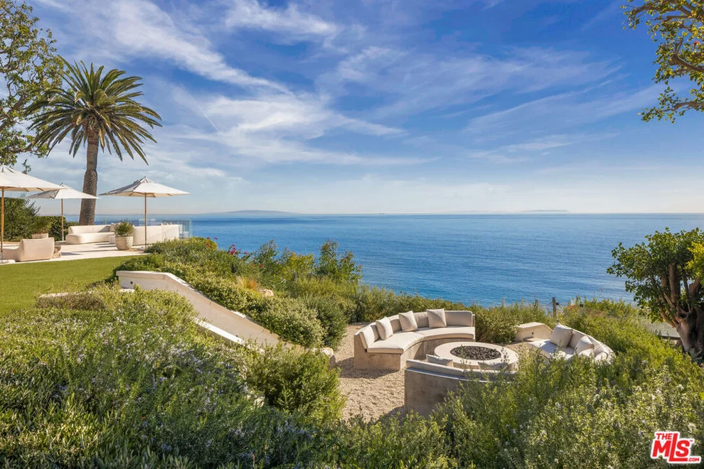 Unit for sale at 24824 Pacific Coast Highway, Malibu, CA 90265