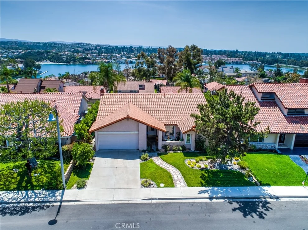 Unit for sale at 22762 Caseda, Mission Viejo, CA 92691