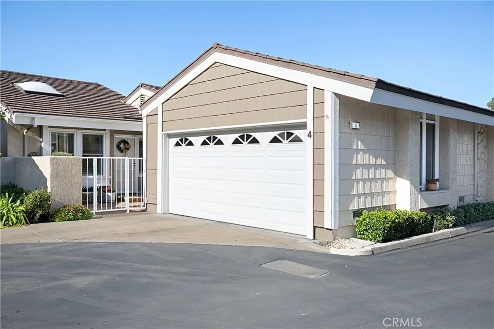 Unit for sale at 4 Greenbriar, Irvine, CA 92604