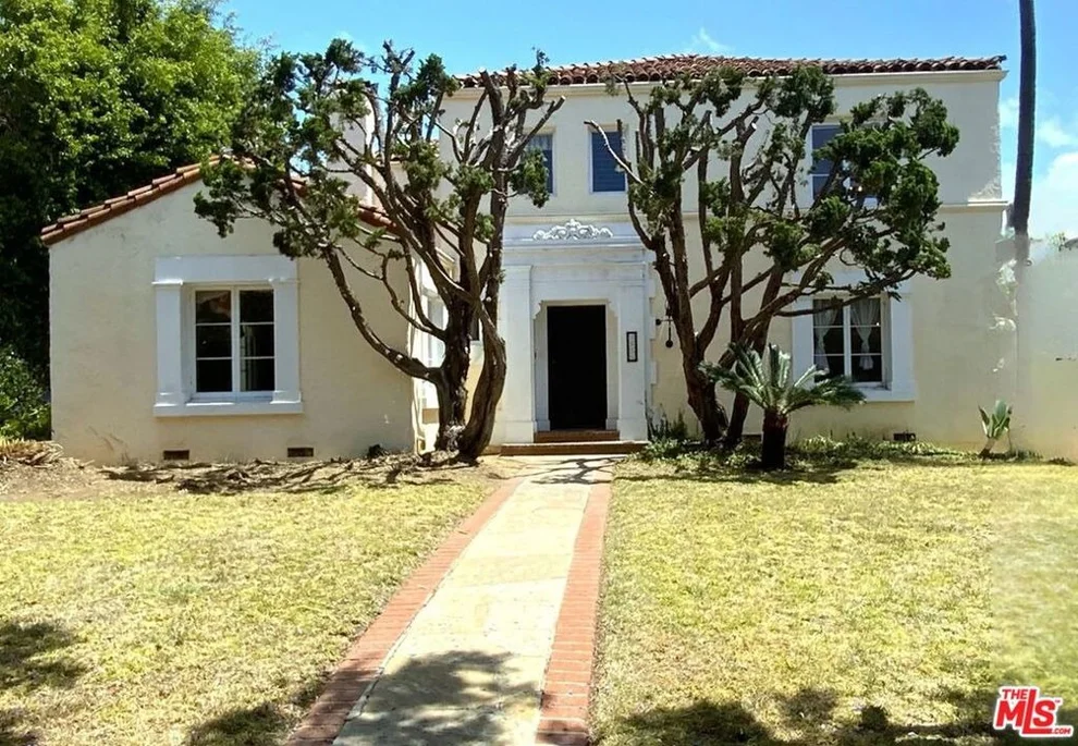 Unit for sale at 1016 Selby Avenue, Los Angeles, CA 90024