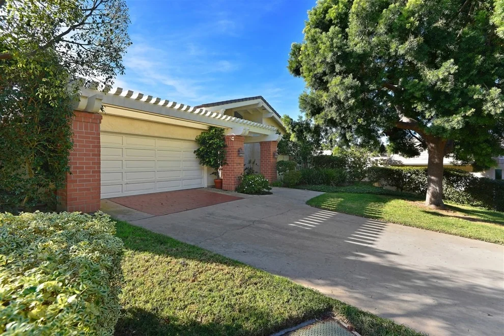Unit for sale at 2797 Caminito Merion, La Jolla, CA 92037