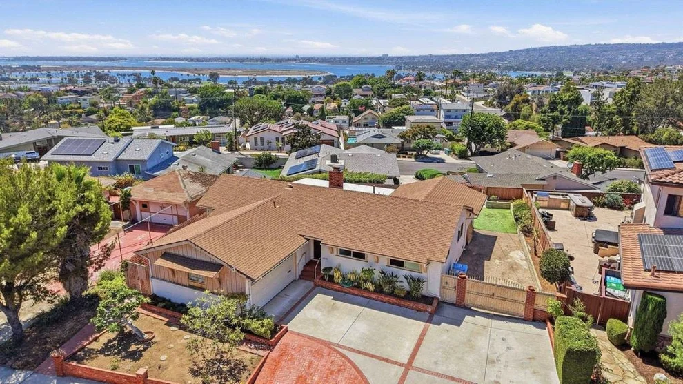 Unit for sale at 4826 Jellett Street, San Diego, CA 92110