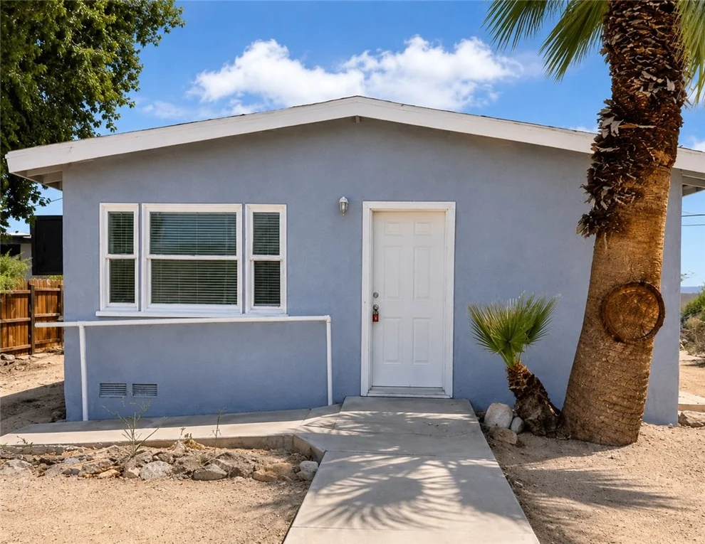 Unit for sale at 6667 Desert Queen, 29 Palms, CA 92277