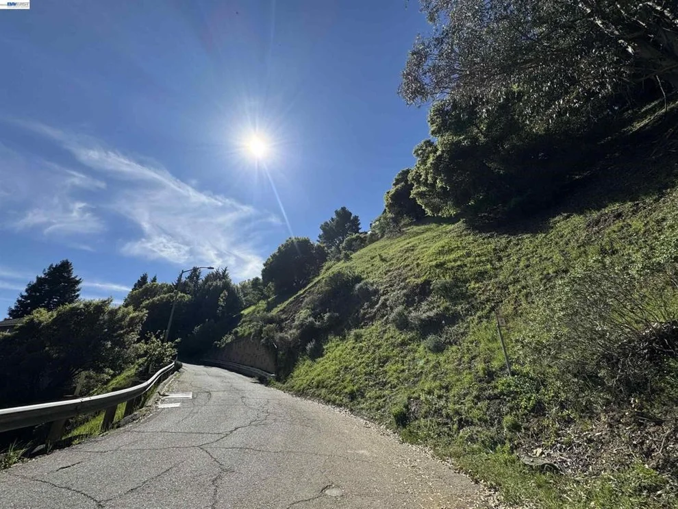 Unit for sale at 0 Charing Cross Rd, Oakland, CA 94603