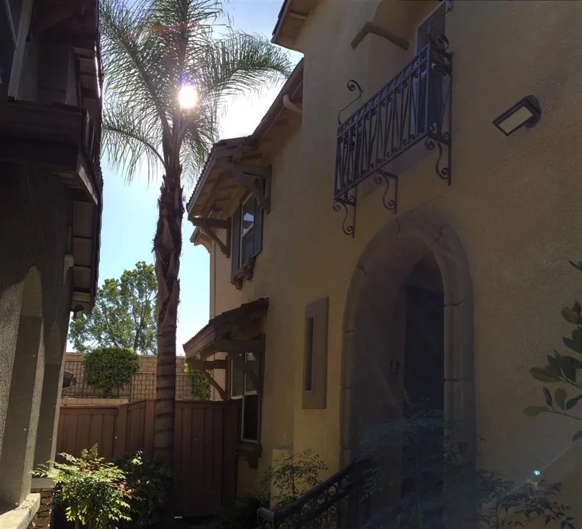 Unit for sale at 425 S Meadowbrook Dr, San Diego, CA 92114