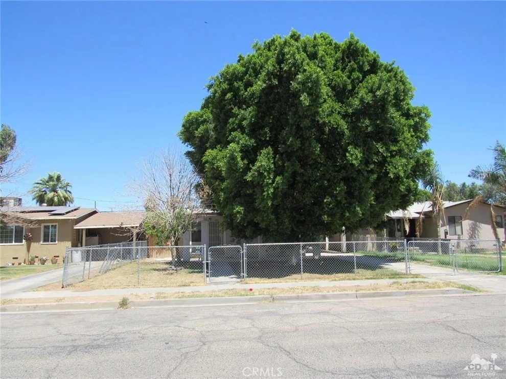 Unit for sale at 476 N 1st Street, Blythe, CA 92225