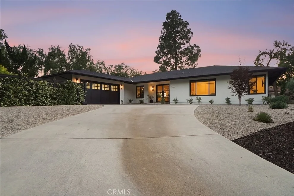 Unit for sale at 2166 La Granada, Thousand Oaks, CA 91362