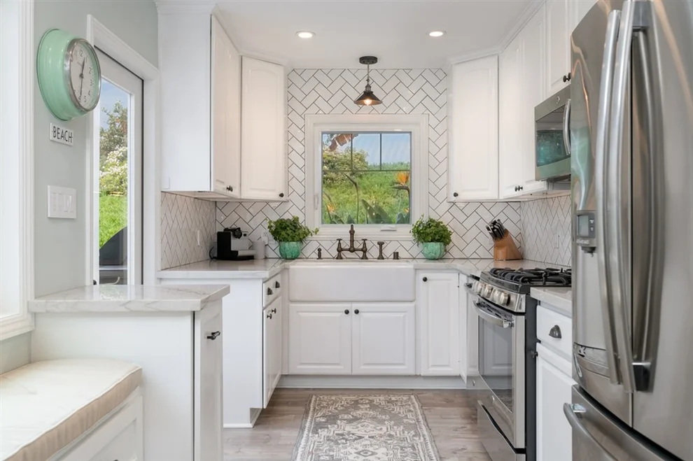 Unit for sale at 2509 Deerpark Dr, San Diego, CA 92110