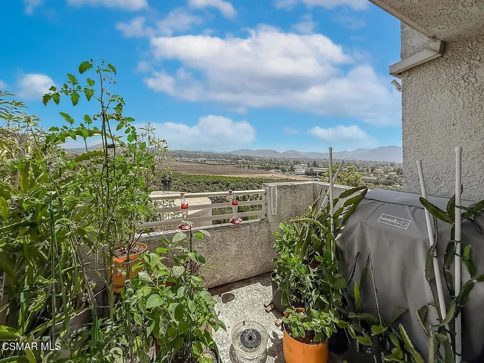 Unit for sale at 2913 Antonio Drive, Camarillo, CA 93010