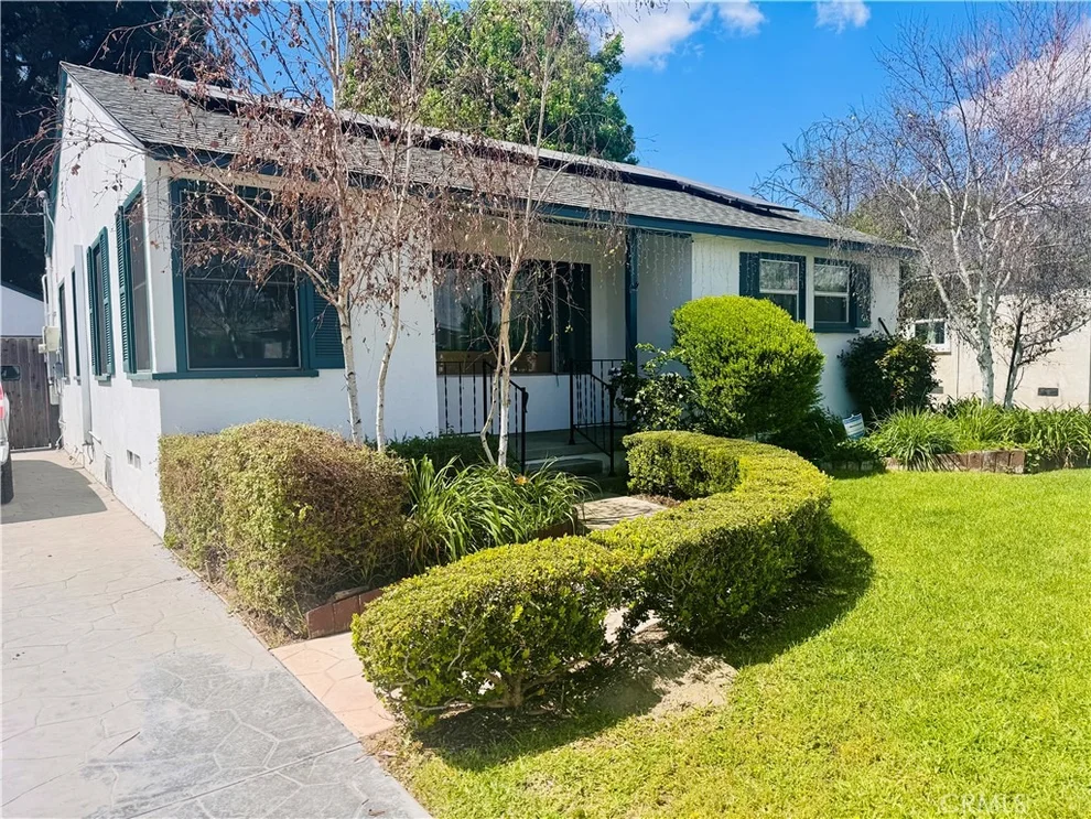 Unit for sale at 10551 Karmont, South Gate, CA 90280