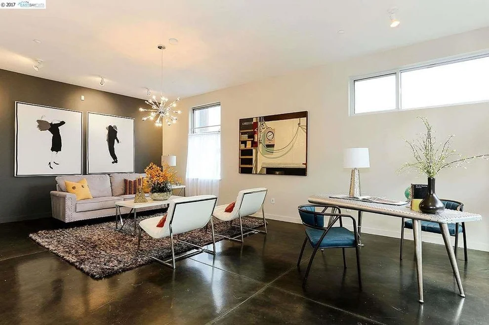 Unit for sale at 19 Ambler Ln, Oakland, CA 94608