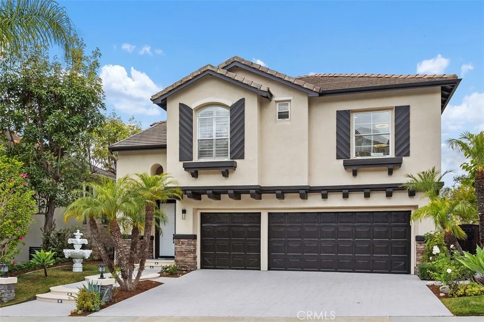 Unit for sale at 11 Coastal Oak, Aliso Viejo, CA 92656