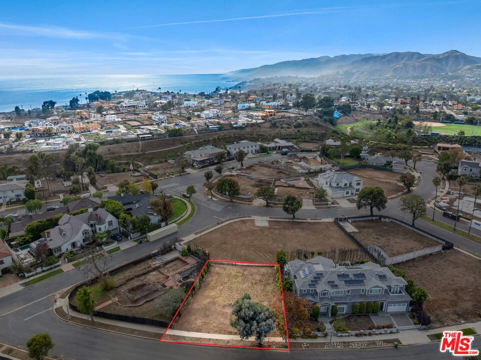 Unit for sale at 519 Frontera Drive, Los Angeles, CA 90272