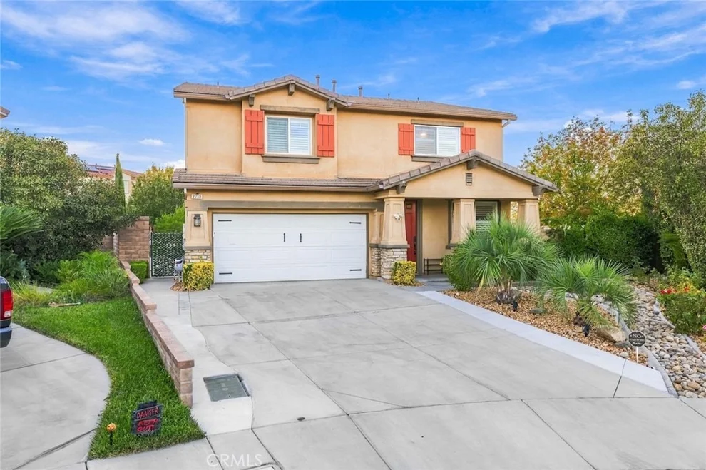 Unit for sale at 2738 Chicory Lane, Palmdale, CA 93551