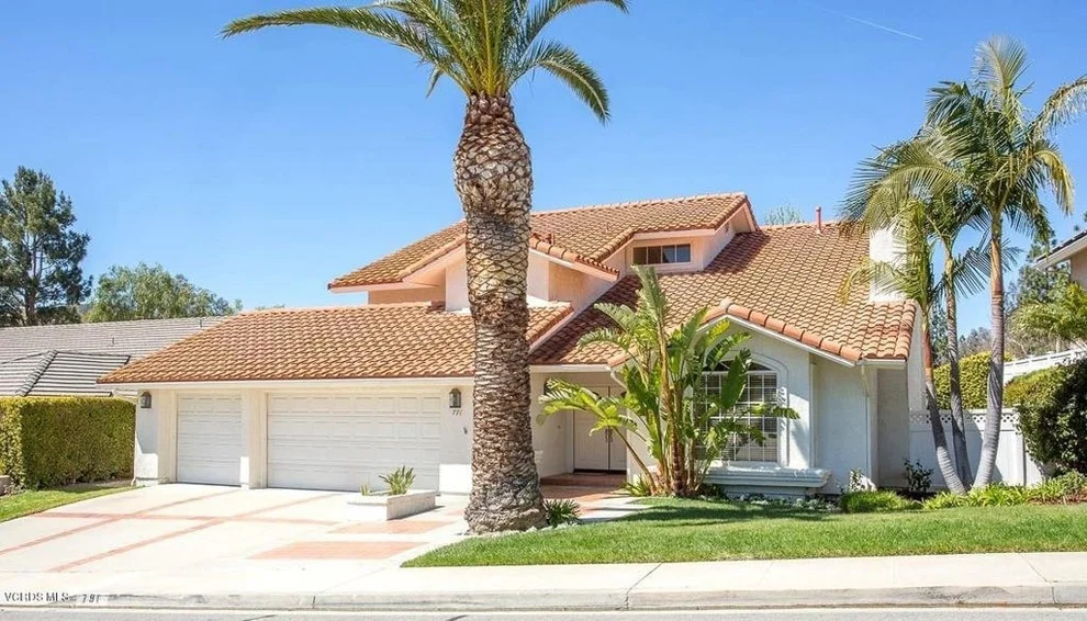 Unit for sale at 791 Admiral Court, Oak Park, CA 91377