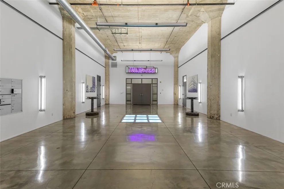 Unit for sale at 115 W 4th Street, Long Beach, CA 90802