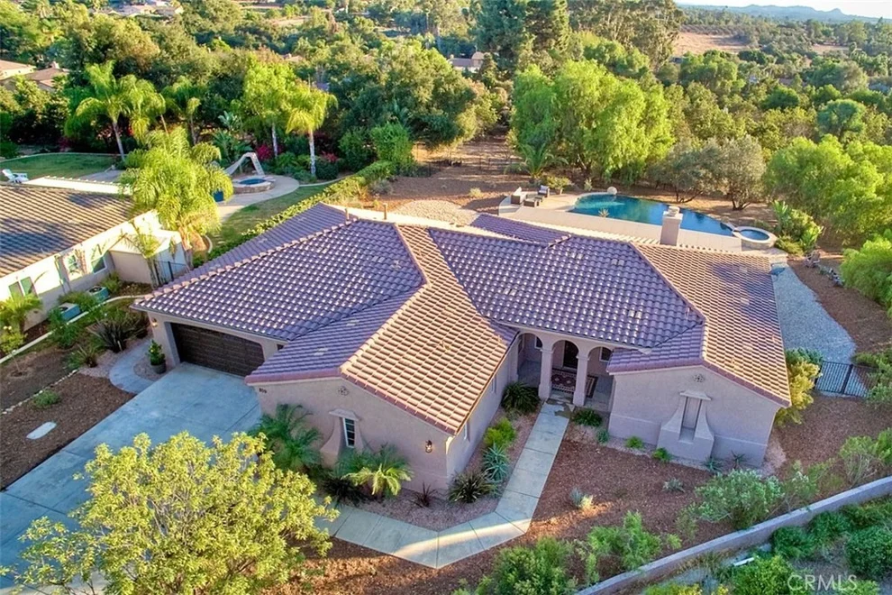 Unit for sale at 809 Hillcrest Terrace, Fallbrook, CA 92028