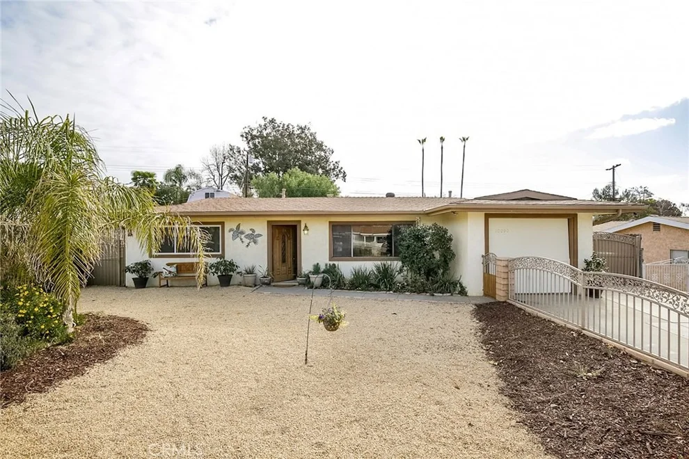 Unit for sale at 10040 Sky Lane, Cherry Valley, CA 92223