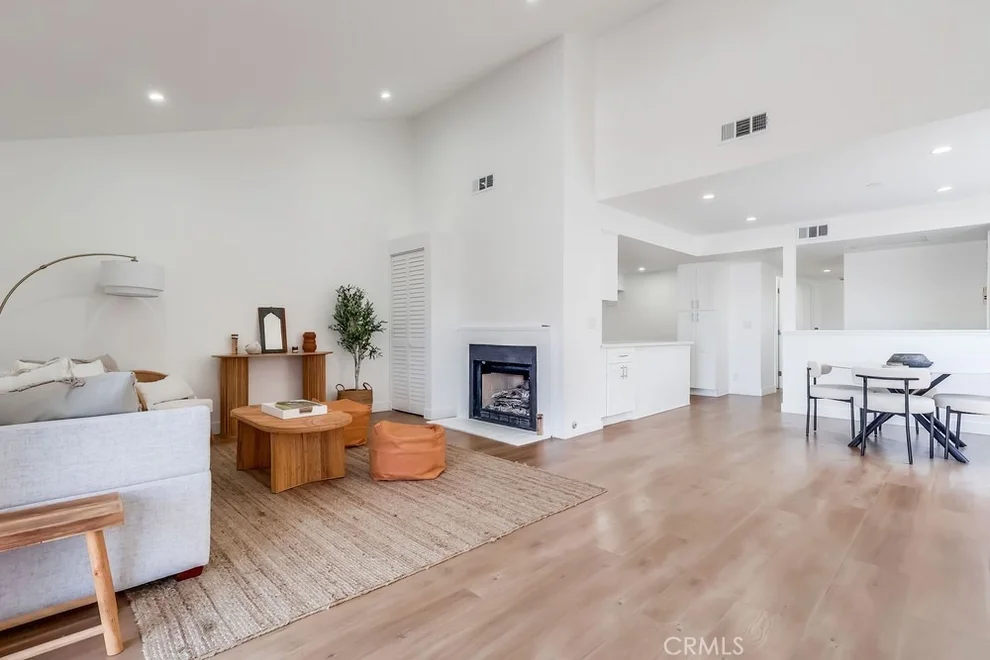 Unit for sale at 946 W 220th Street, Torrance, CA 90502