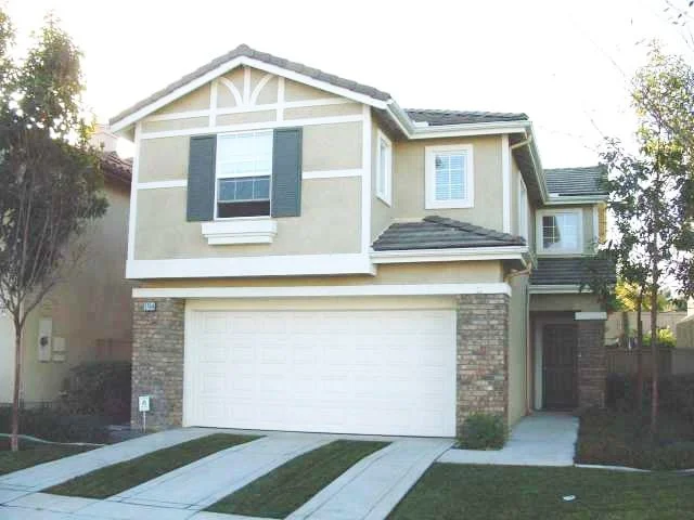Unit for sale at 1704 Creekside Lane, Vista, CA 92081