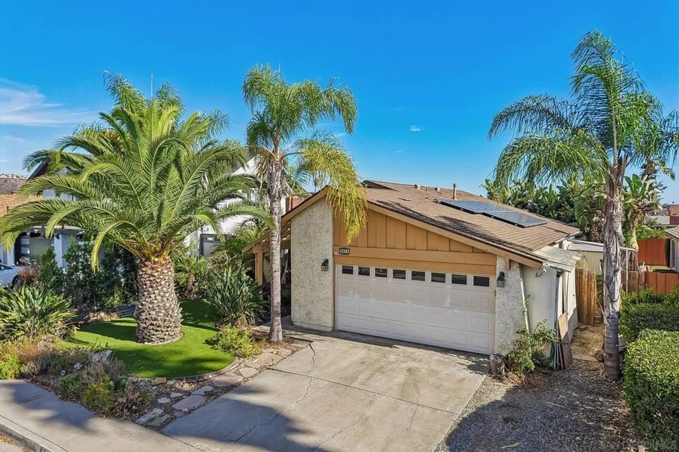 Unit for sale at 8869 Menkar Rd, San Diego, CA 92126