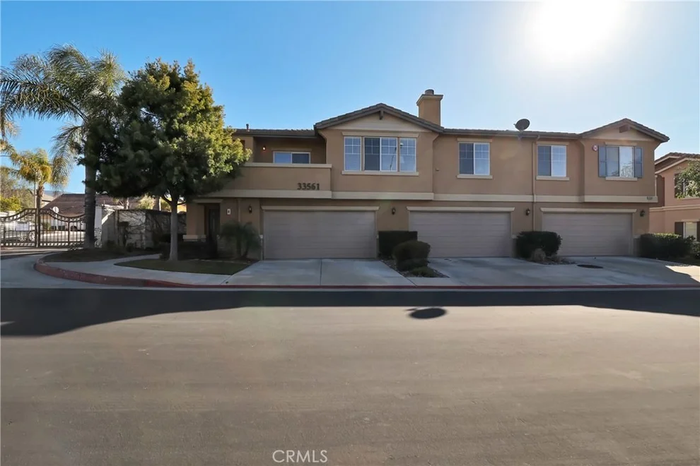 Unit for sale at 33561 Emerson Way, Temecula, CA 92592