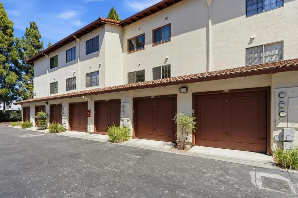 Unit for sale at 454 Costa Mesa Terrace, Sunnyvale, CA 94085