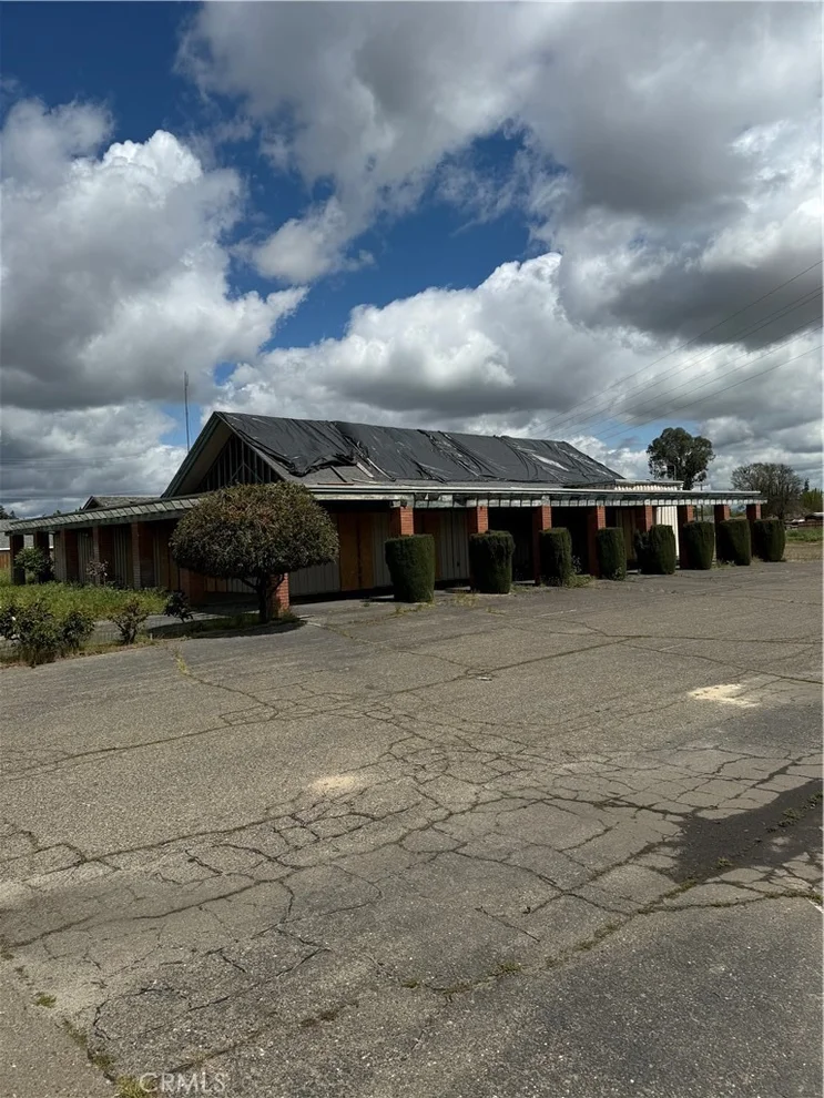Unit for sale at 3050 Winton Way, Atwater, CA 95301