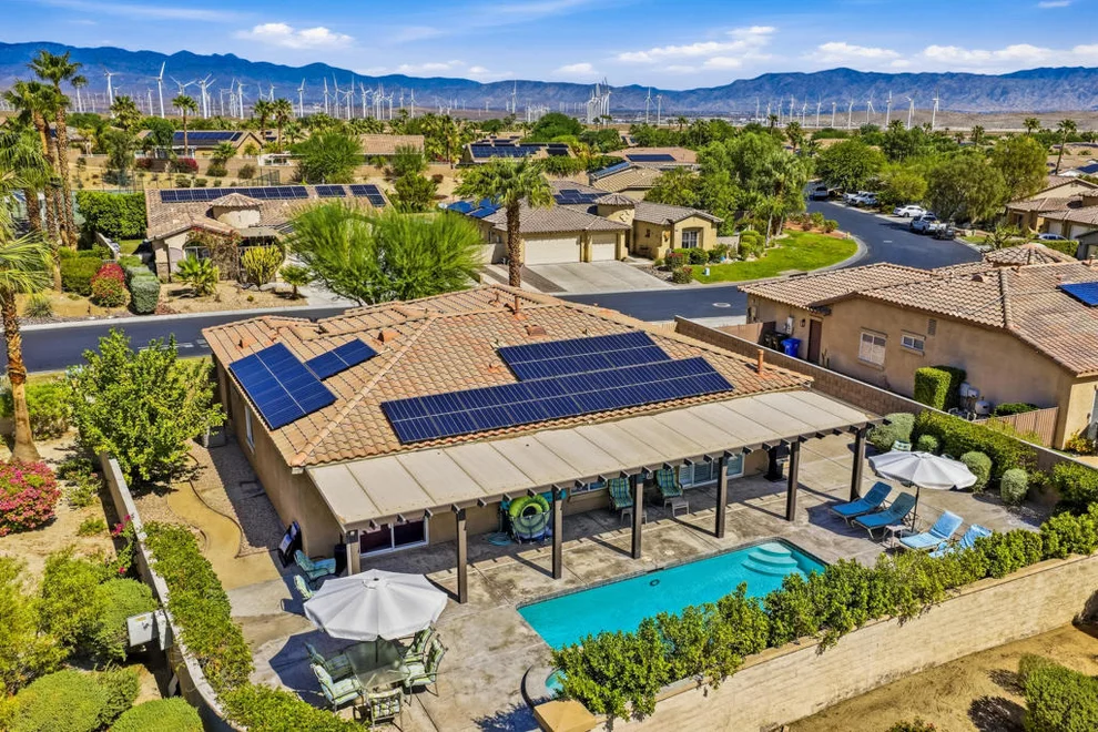 Unit for sale at 895 Ventana, Palm Springs, CA 92262