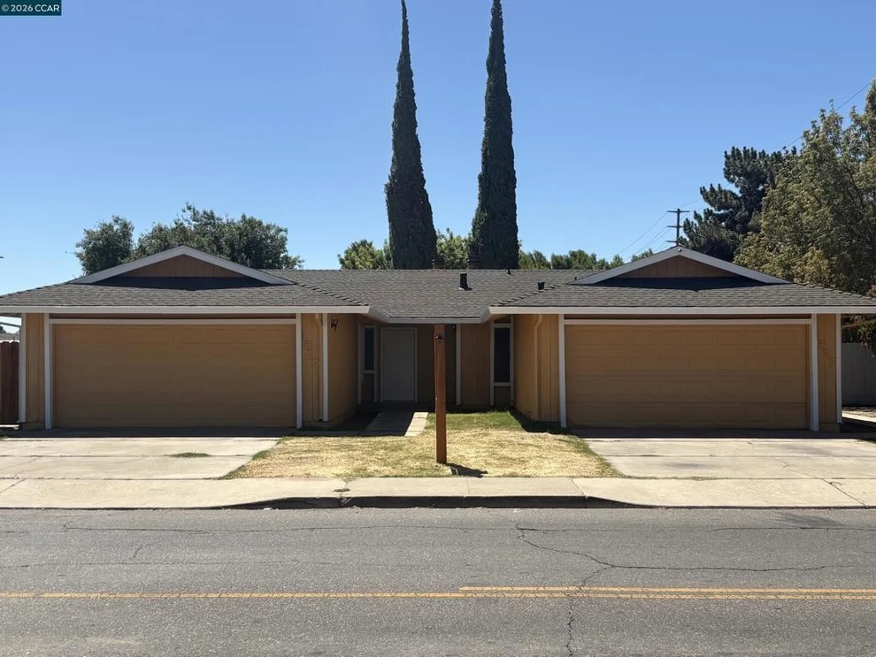Unit for sale at 1527 Moffett Rd, Ceres, CA 95307