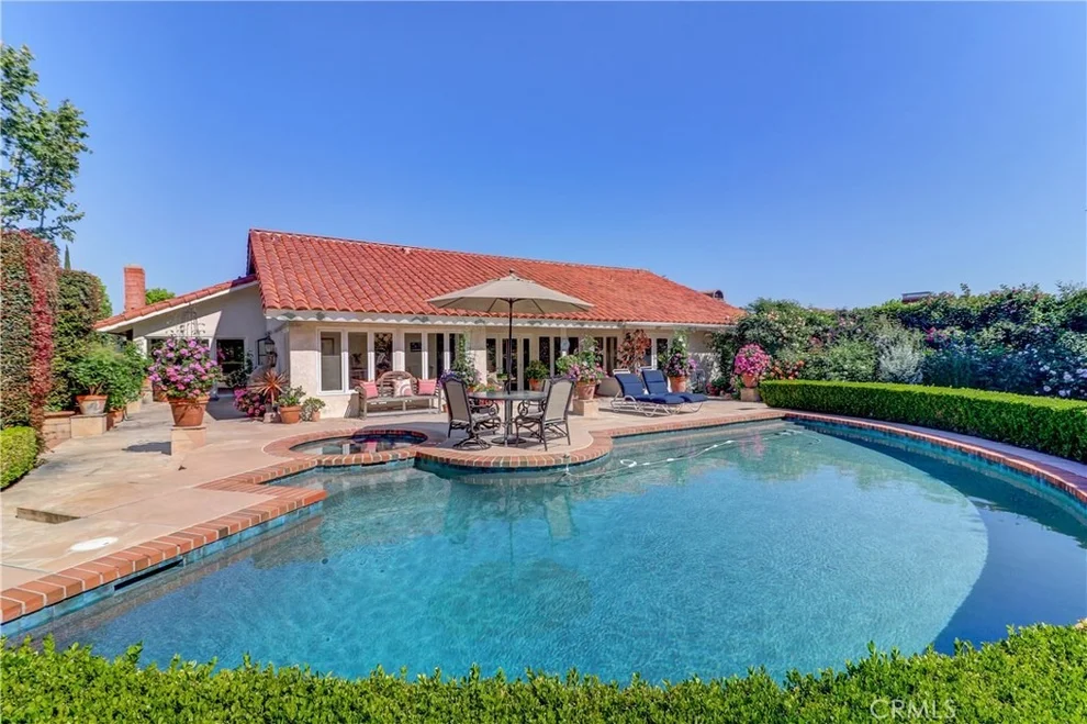 Unit for sale at 27002 Rocking Horse Lane, Laguna Hills, CA 92653