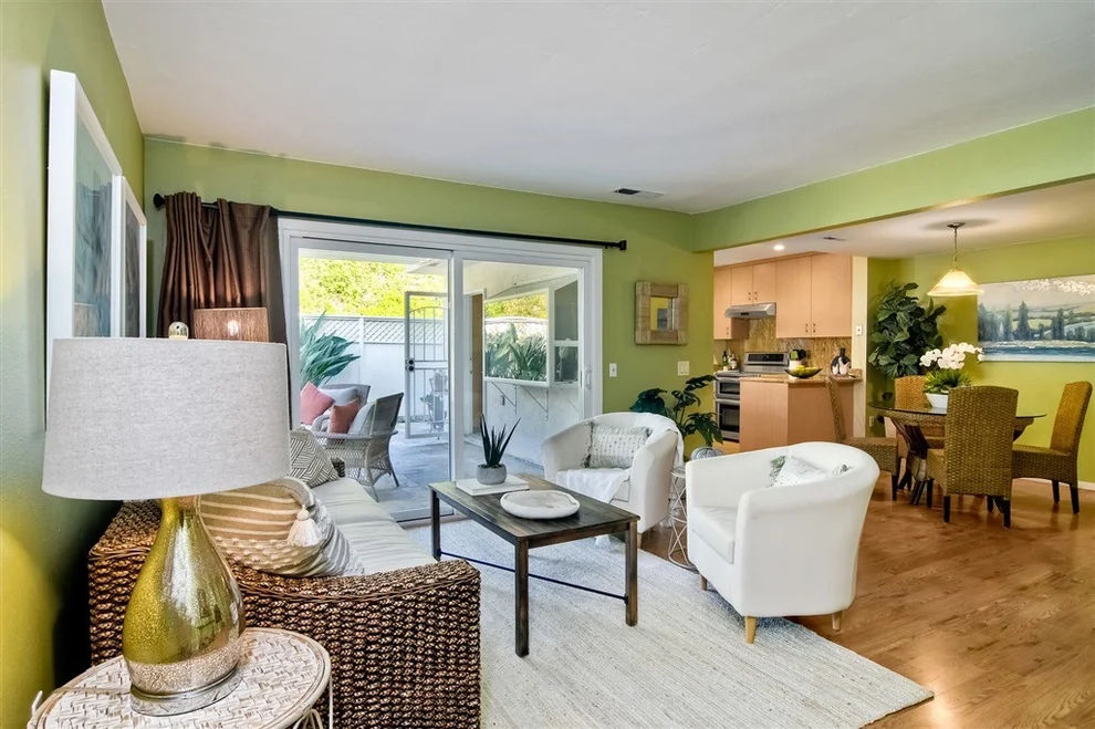 Unit for sale at 1431 Caminito Septimo, Cardiff By The Sea, CA 92007