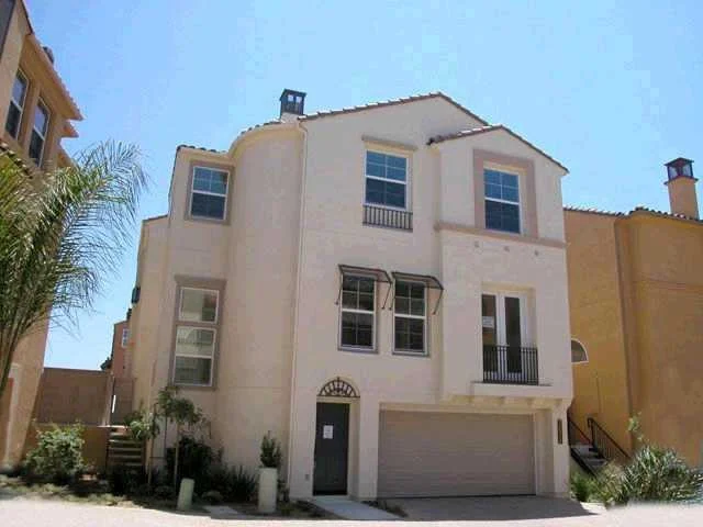 Unit for sale at 2815 Villas Way, San Diego, CA 92108