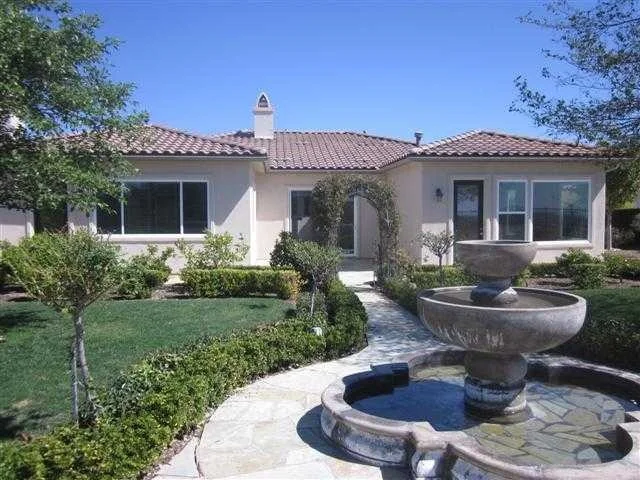 Unit for sale at 1733 Playa Vista, San Marcos, CA 92078