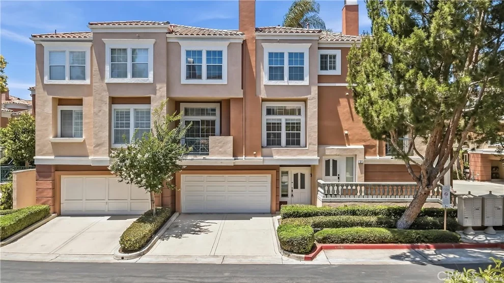 Unit for sale at 3 Palmieri Aisle, Irvine, CA 92606