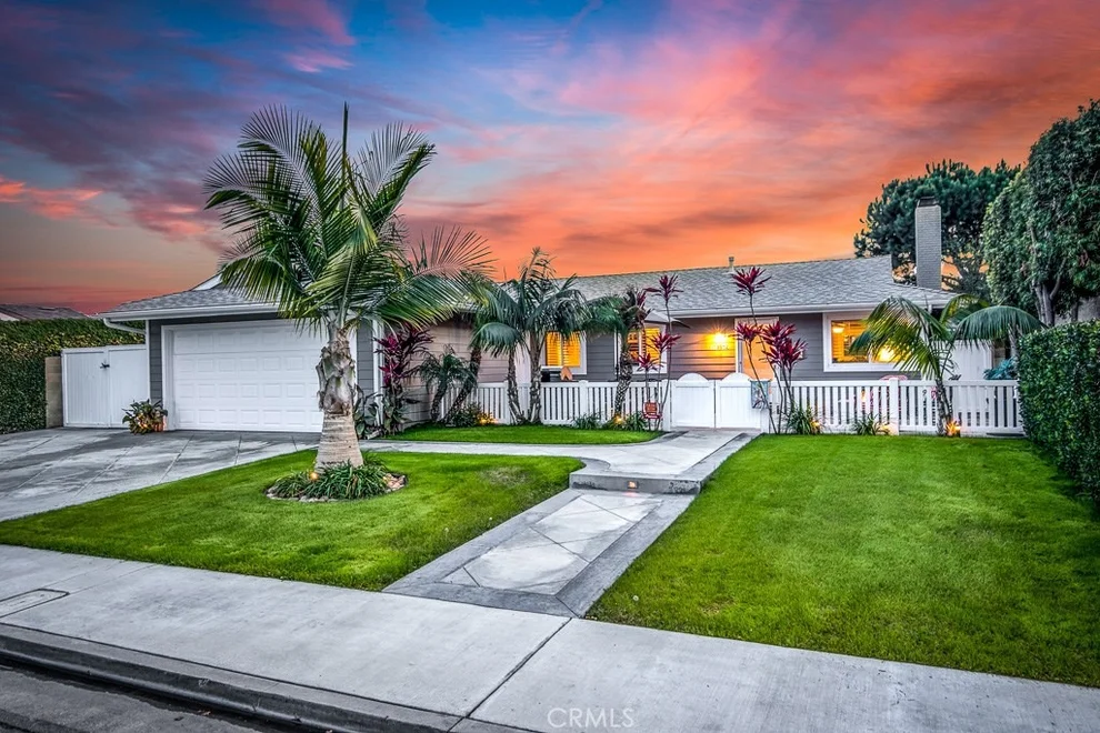 Unit for sale at 8812 Lanark Circle, Huntington Beach, CA 92646