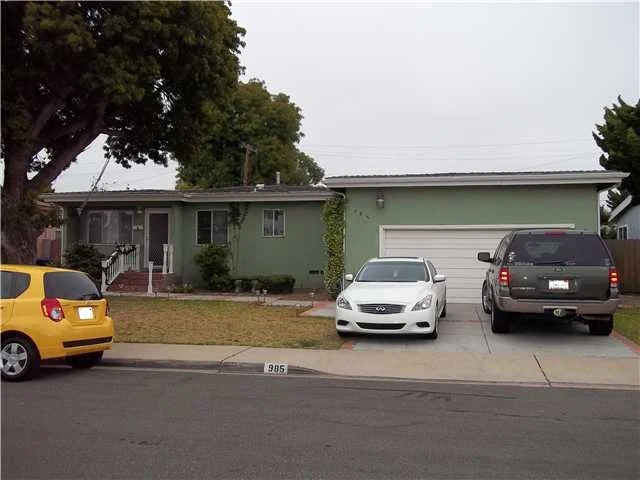 Unit for sale at 985 Vista Way, Chula Vista, CA 91911