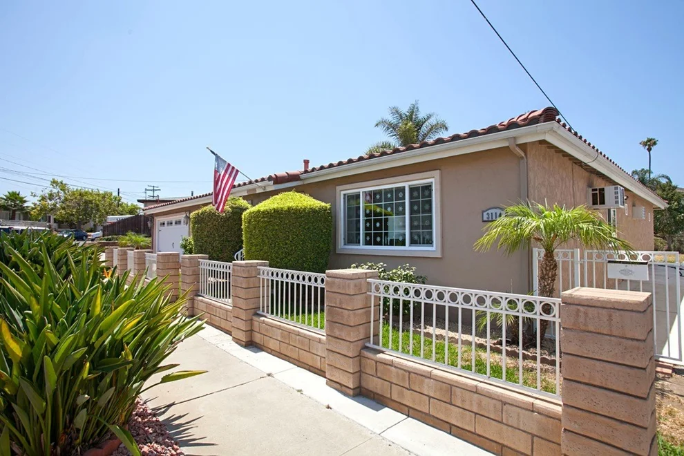 Unit for sale at 3112 Natchez Ave, San Diego, CA 92117
